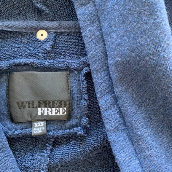 Aritzia Wilfred Free Rousseau Zip up cardigan - Picture 4 of 8